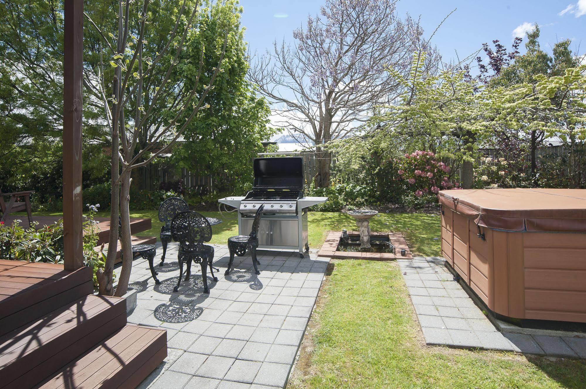Blue Ridge Studios And Bed & Breakfast Te Anau Exterior foto